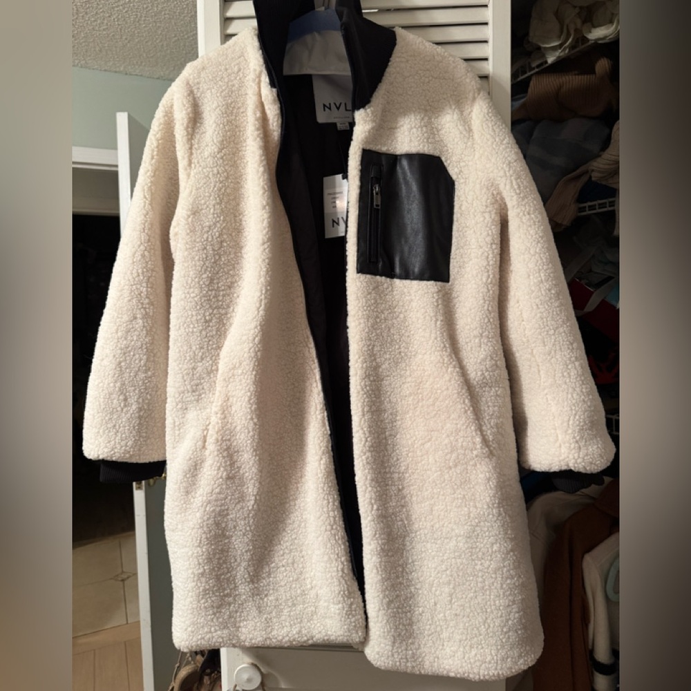 NVLT Sherpa coat. Nwt!